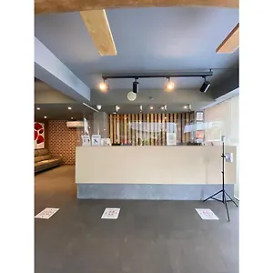Hotel Capital O 820 Guijo Suites Makati, Manila