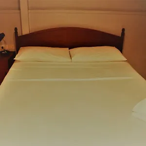 Hotel Duck And Restaurant, Manila